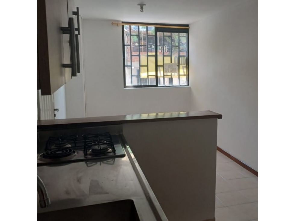 VENTA DE APARTAESTUDIO VILLA HERMOSA LOS ANGELES EN MEDELLIN — foto 4