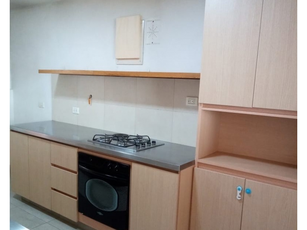 APARTAMENTO EN VENTA EN LA CANDELARIA MEDELLIN