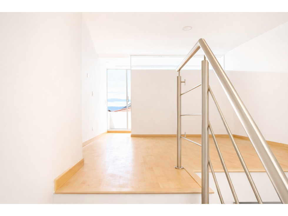 LOCAL EN ARRIENDO PISO 2 VILLA DEL PRADO - BOGOTA — foto 2