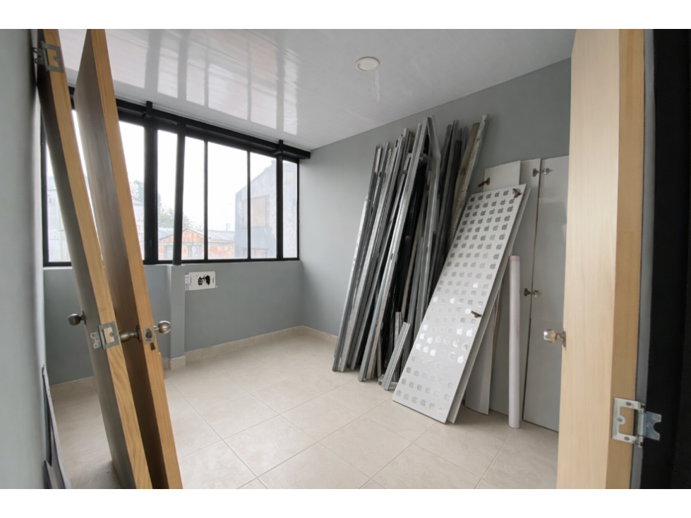 LOCAL EN ARRIENDO EN SANTA SOFIA - BOGOTÁ — foto 5