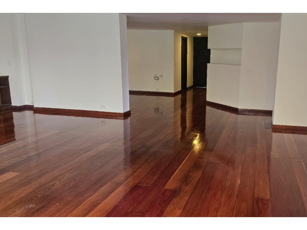 APARTAMENTO EN VENTA EN EL POBLADO - MEDELLIN — foto 5