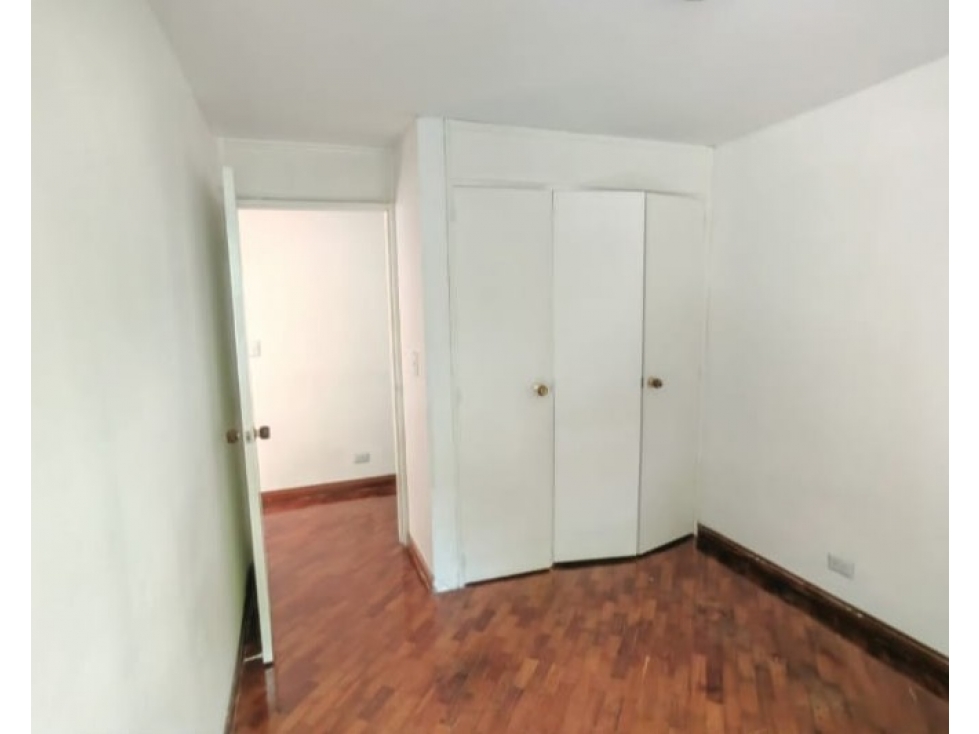 APARTAMENTO EN VENTA EN CONQUISTADORES — foto 4