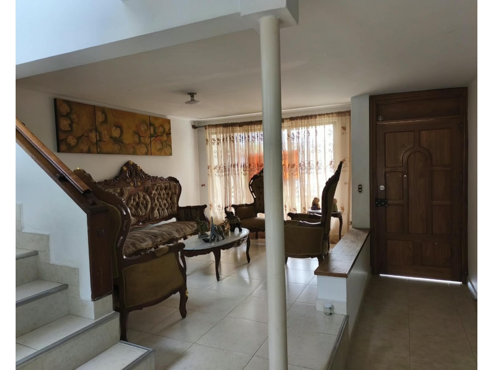 CASA EN VENTA EN VILLA HERMOSA LOS ÁNGELES MEDELLÍN — foto 2
