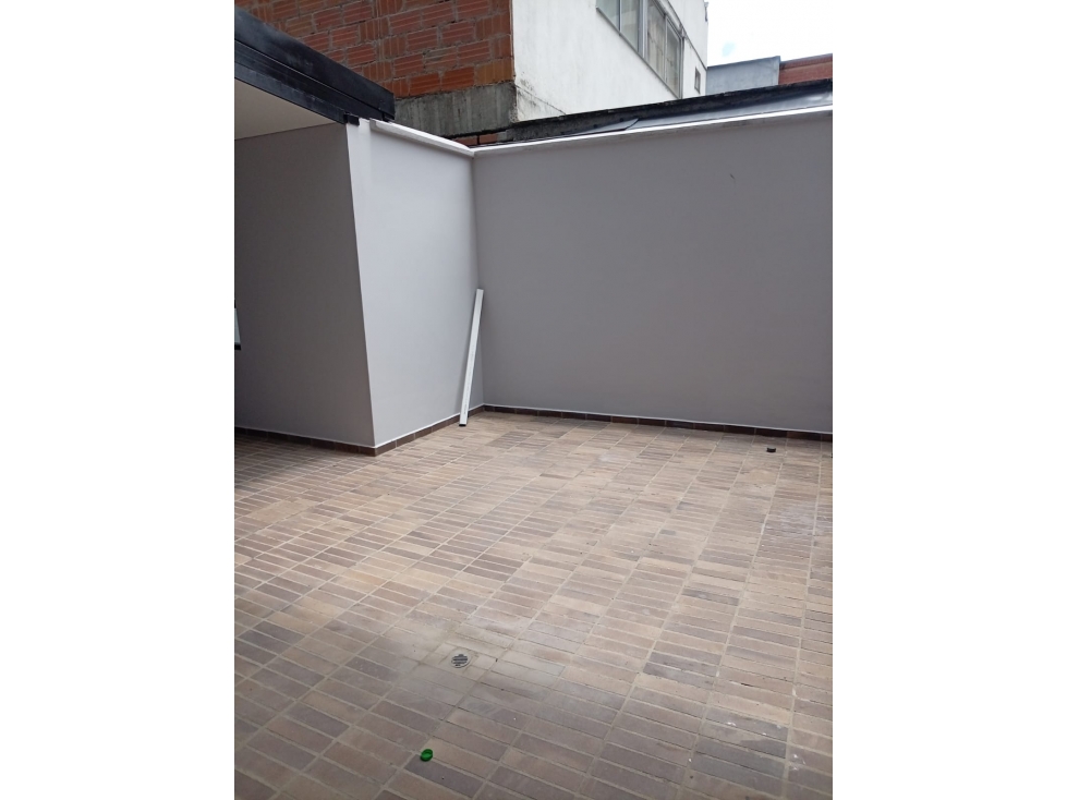 APARTAMENTO EN VENTA EN LA CASTELLANA MEDELLÍN — foto 6