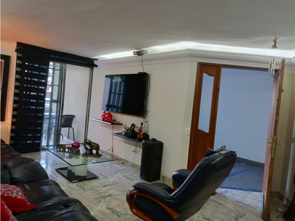 APARTAMENTO EN VENTA EN LA LOMA DE LOS BERNAL MEDELLIN ANTIOQUIA — foto 5