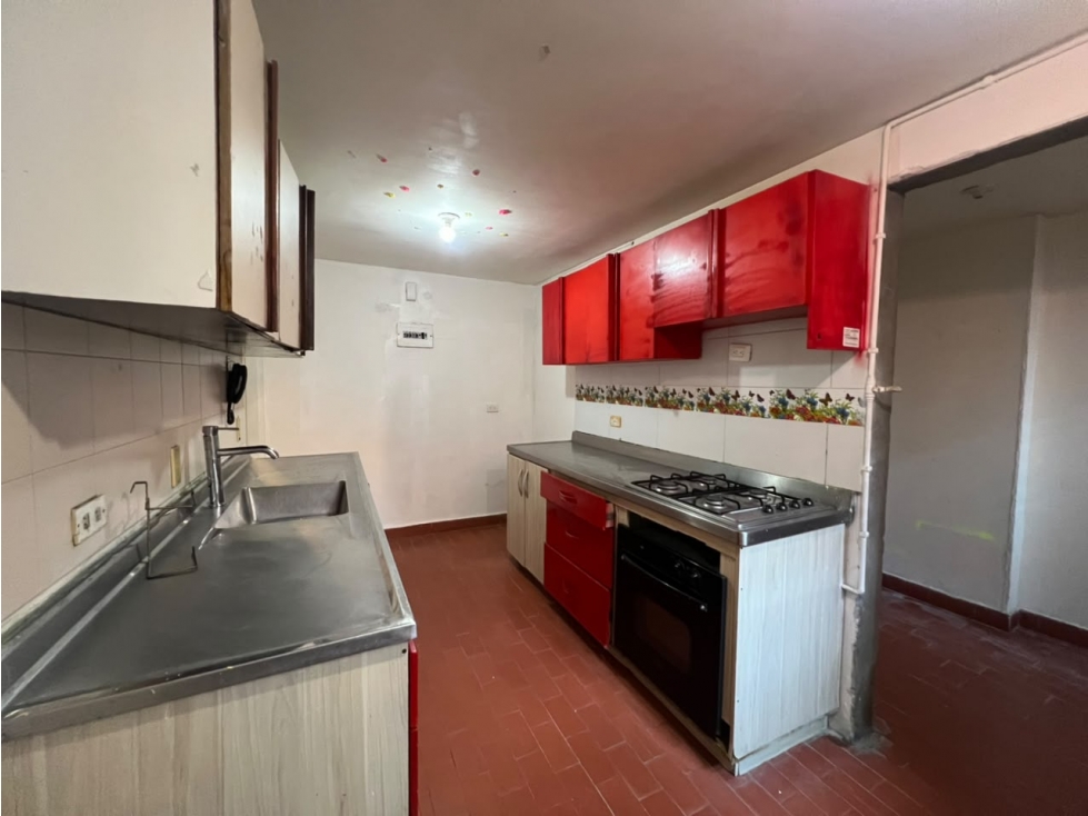 VENTA DE APARTAMENTO EN LAURELES MEDELLIN ANTIOQUIA — foto 3