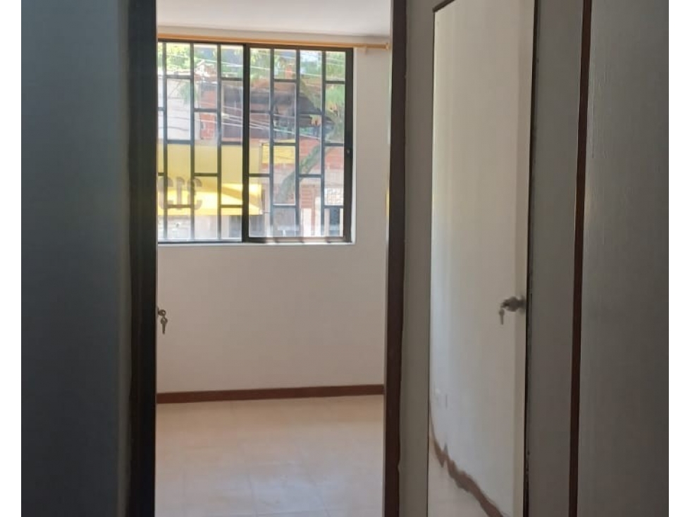 APARTAMENTO EN VENTA EN VILLA HERMOSA LOS ANGELES - MEDELLIN — foto 6