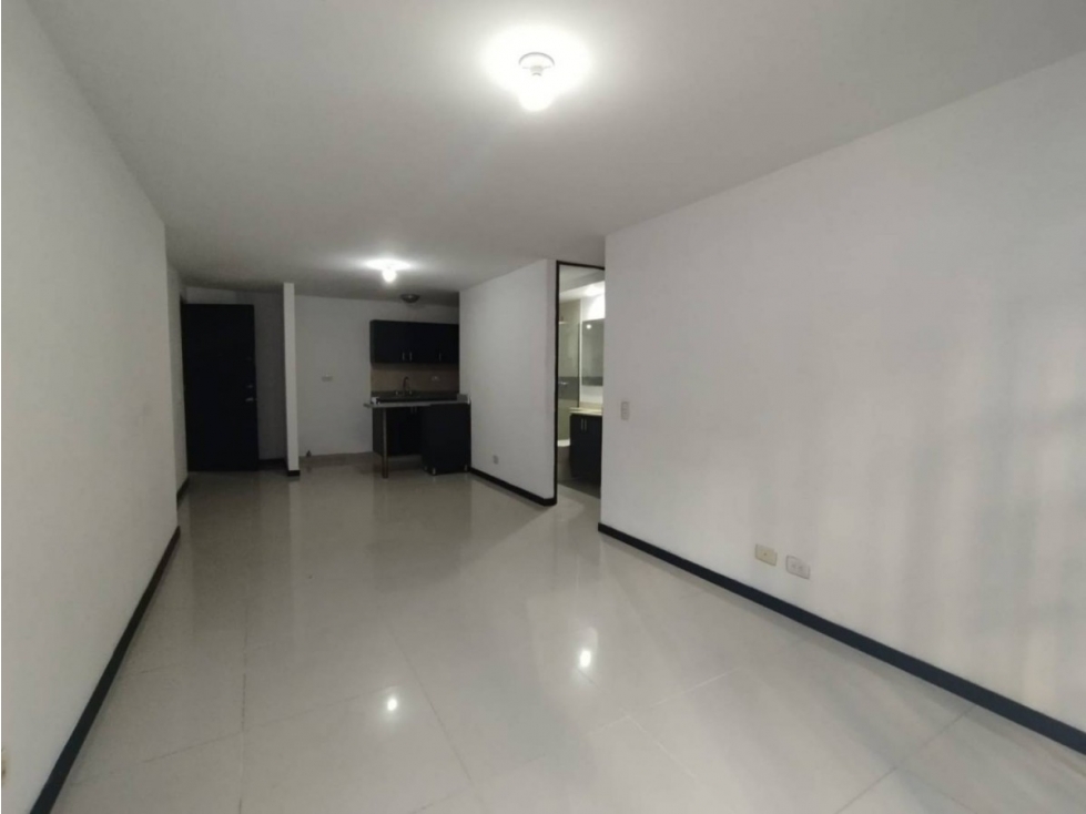 APARTAMENTO EN ARRIENDO EN EL POBLADO - MEDELLIN — foto 5