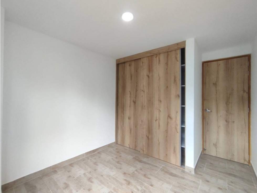 APARTAMENTO EN ARRIENDO EN EL POBLADO — foto 6