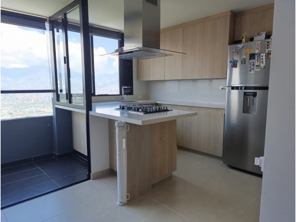 APARTAMENTO EN VENTA EN EL POBLADO MEDELLIN — foto 4