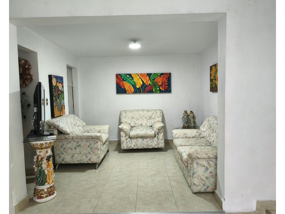 CASA EN VENTA EN VILLA HERMOSA LOS ÁNGELES MEDELLÍN — foto 4