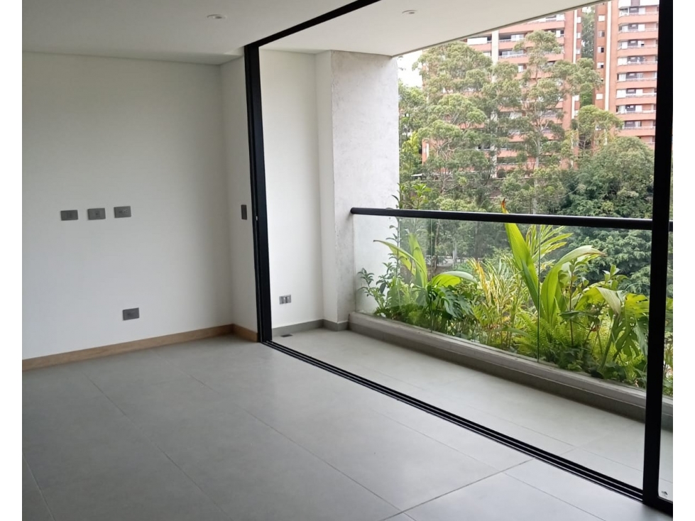APARTAMENTO EN VENTA EN LA CASTELLANA MEDELLIN