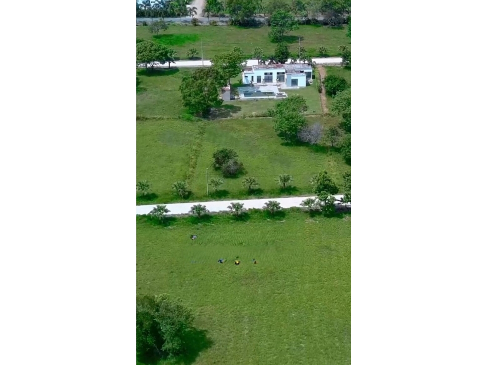 LOTE EN VENTA EN GRANADA - META - 2