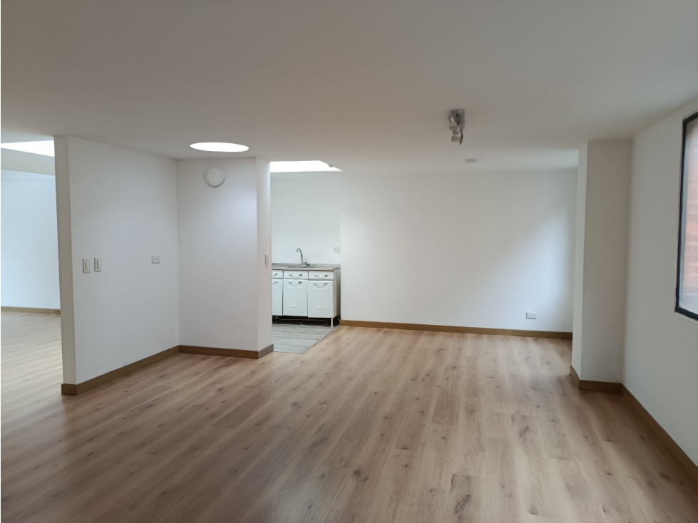 OFICINA EN ARRIENDO EN CHICO NORTE - BOGOTA — foto 2