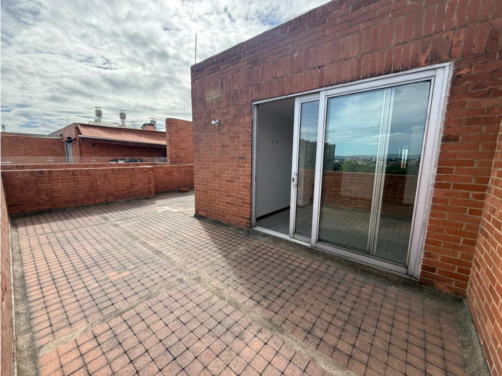 PENTHOUSE EN VENTA EN POPULAR MODELO BOGOTA — foto 2