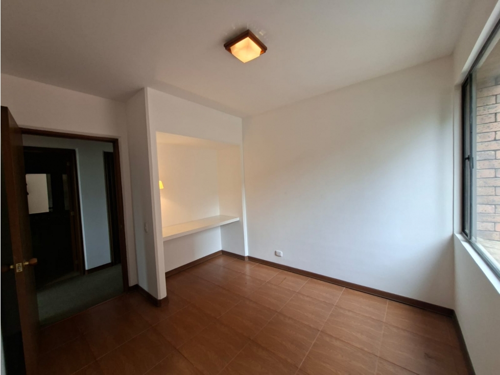 OFICINA EN ARRIENDO EN QUINTA CAMACHO - BOGOTA — foto 3