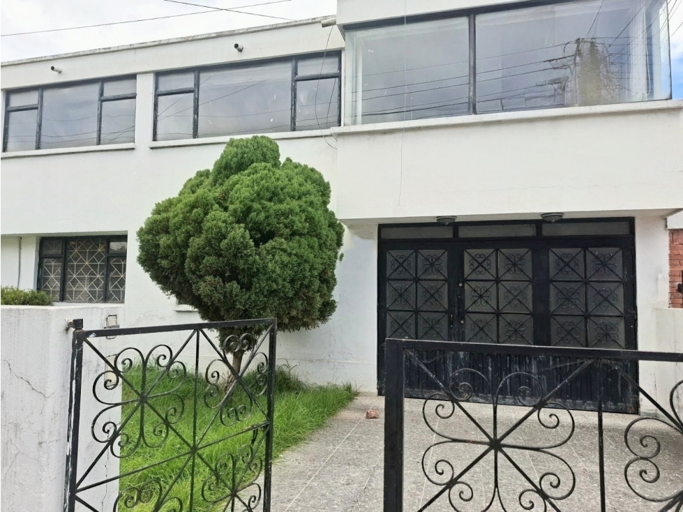 CASA EN VENTA EN LISBOA NORTE - BOGOTA