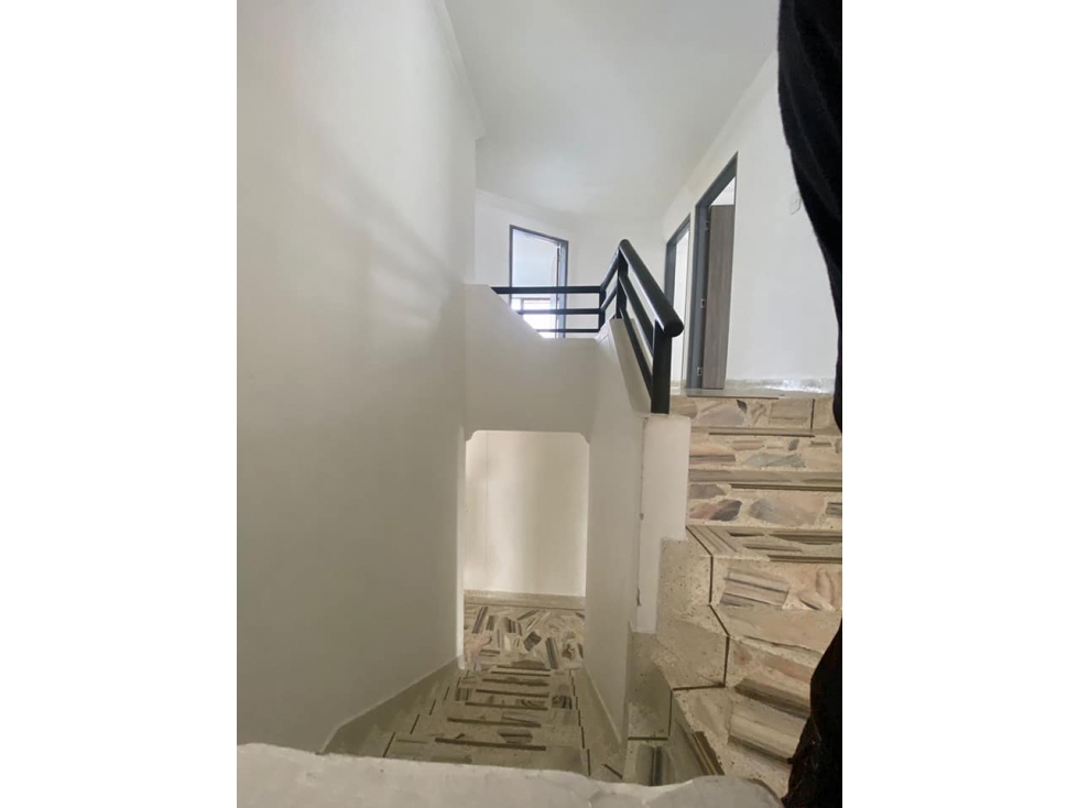 Venta Casa Condominio en Ciudad Jardín, Sur de Cali 4024. — foto 5