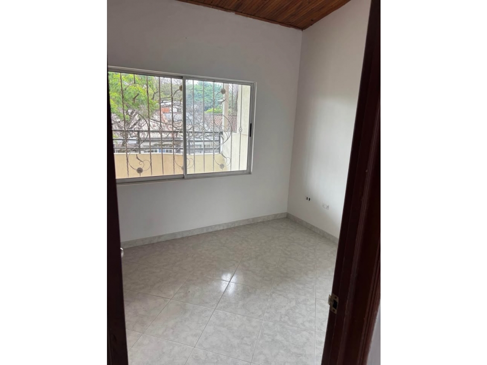 Venta Casa en Ciudad 2000, Sur de Cali 3486. — foto 4