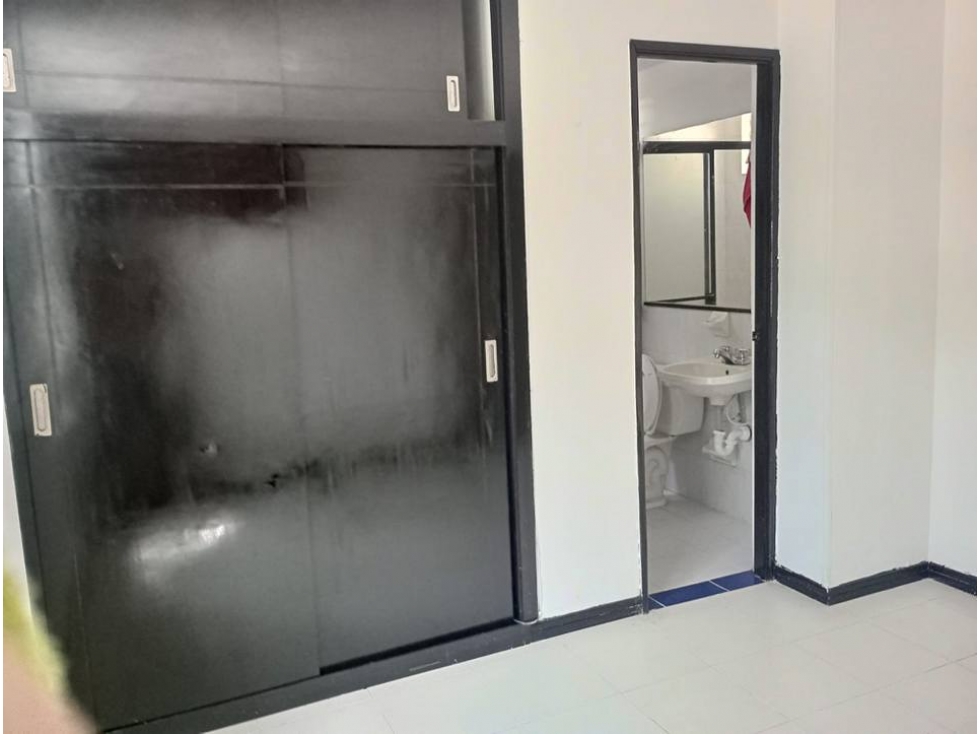 Venta Apartamento en Prados del Norte, Cali 3428. — foto 3