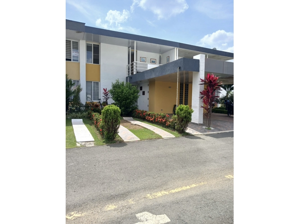 Venta Casa Condominio en El Castillo, Jamundí 4157.