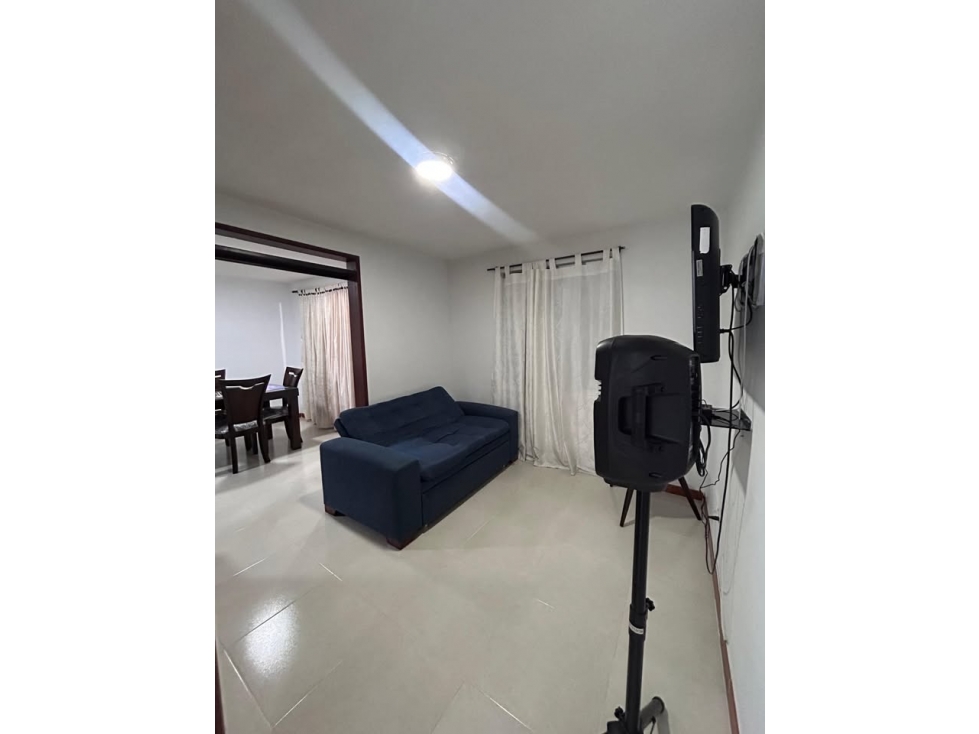 Venta Apartamento en El Refugio, Sur de Cali 4029. — foto 2