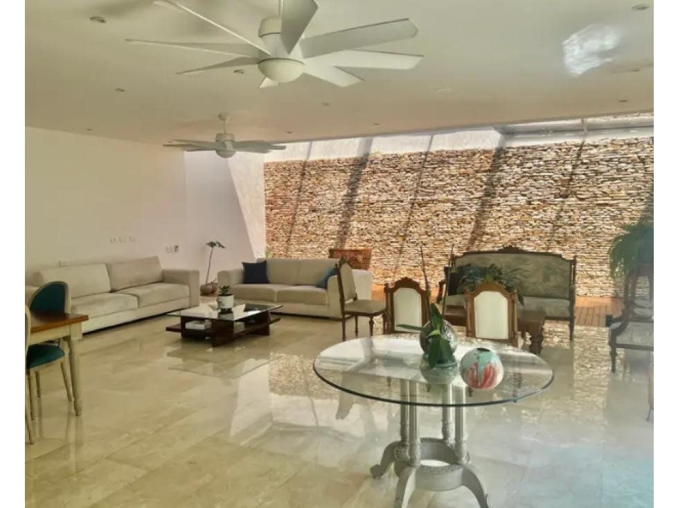Venta Casa Condominio en Ciudad Jardín, Sur de Cali 2279.