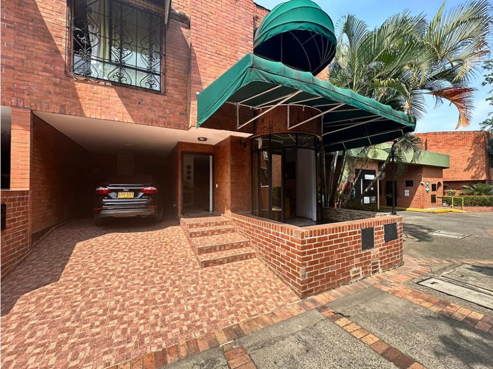 Venta Casa en Condominio Nueva Tequendama, Sur de Cali 1340.