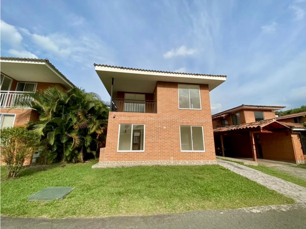 Venta Casa Condominio en El Castillo, Jamundí 4186.