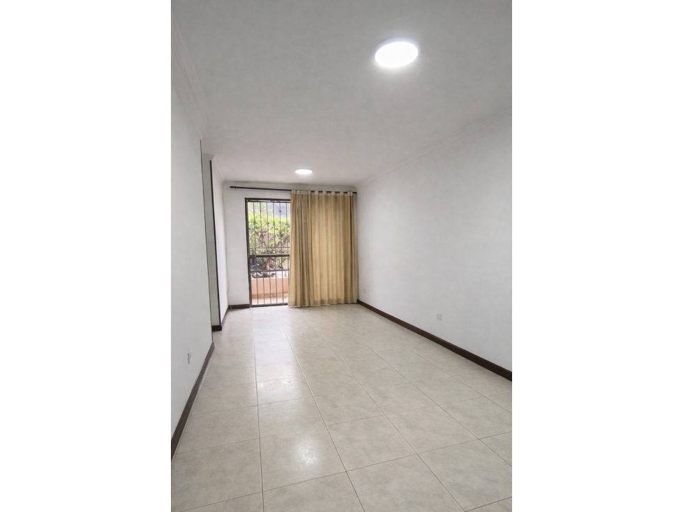 Venta Apartamento en Primero de Mayo, Sur de Cali 3881.