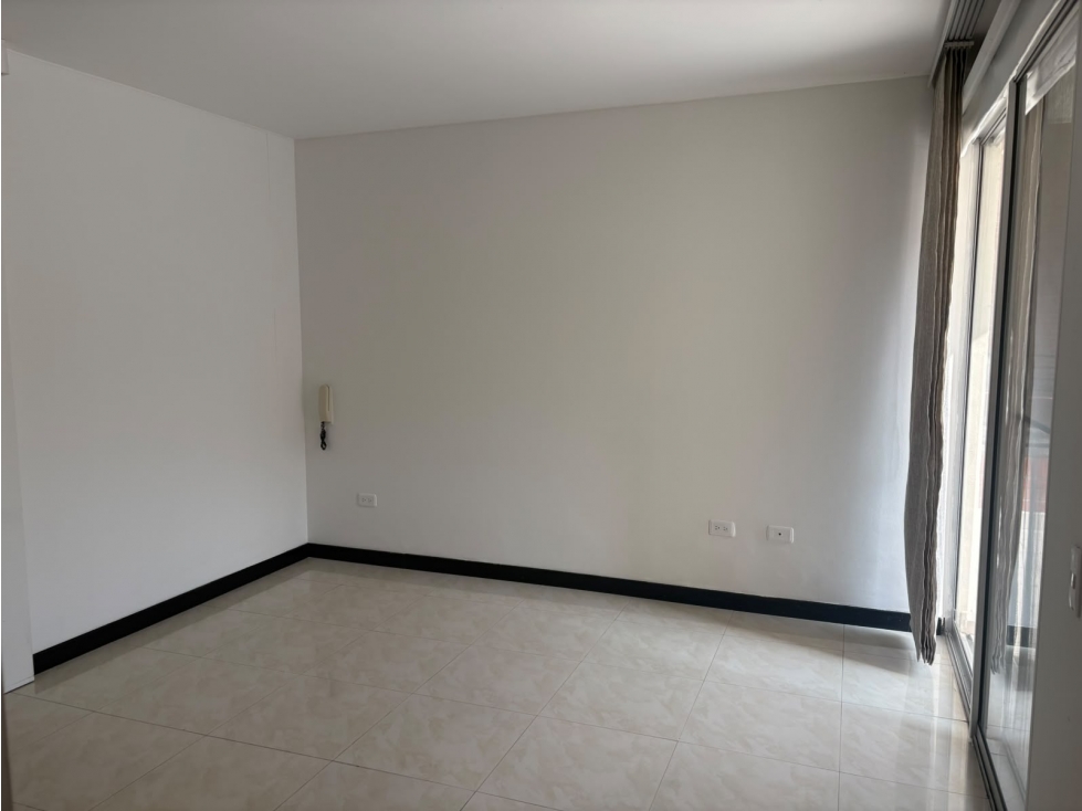 Venta Apartamento en Los Cristales, Oeste de Cali 4129. — foto 3