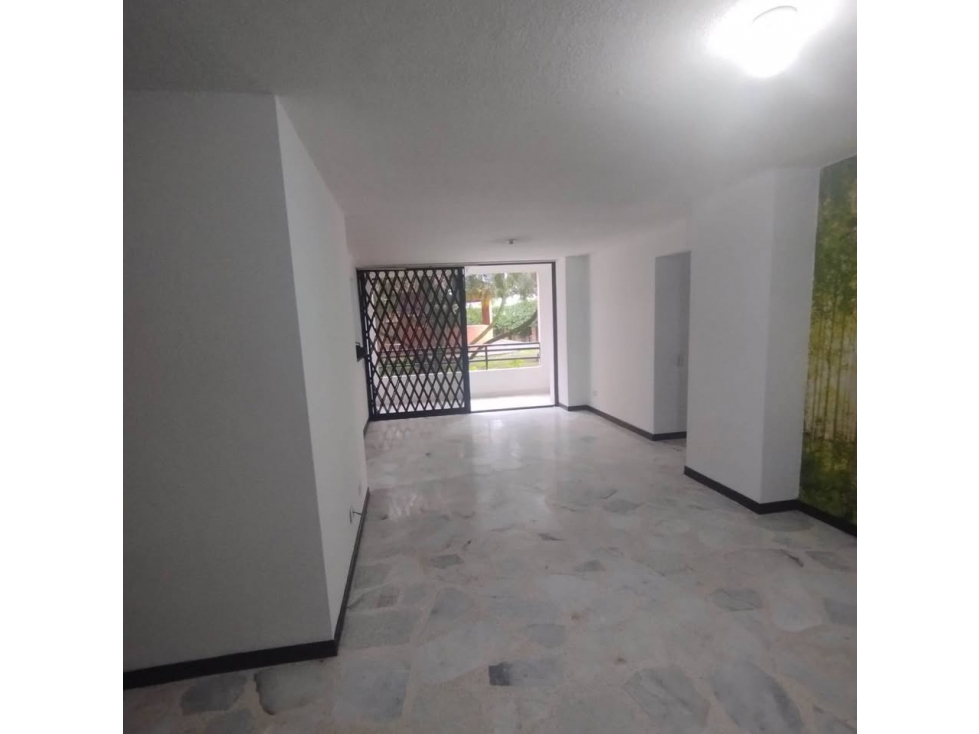 Venta Apartamento en La Hacienda, Sur de Cali 4049. — foto 2
