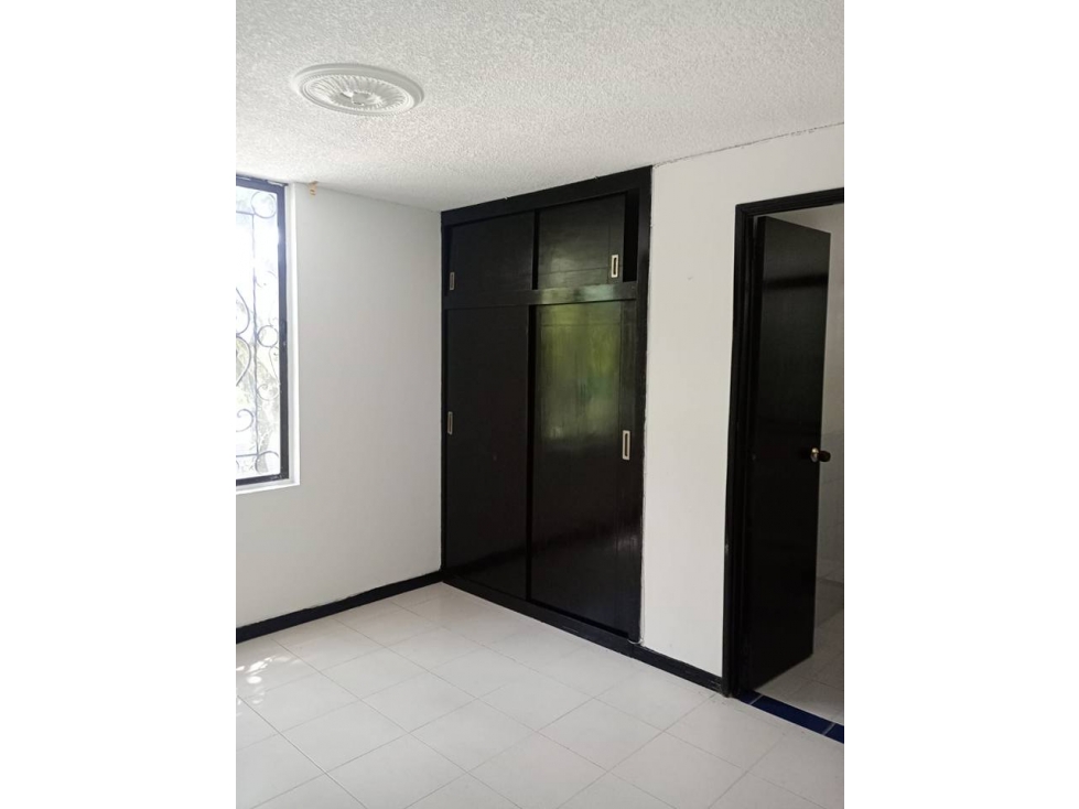 Venta Apartamento en Prados del Norte, Cali 3428. — foto 5