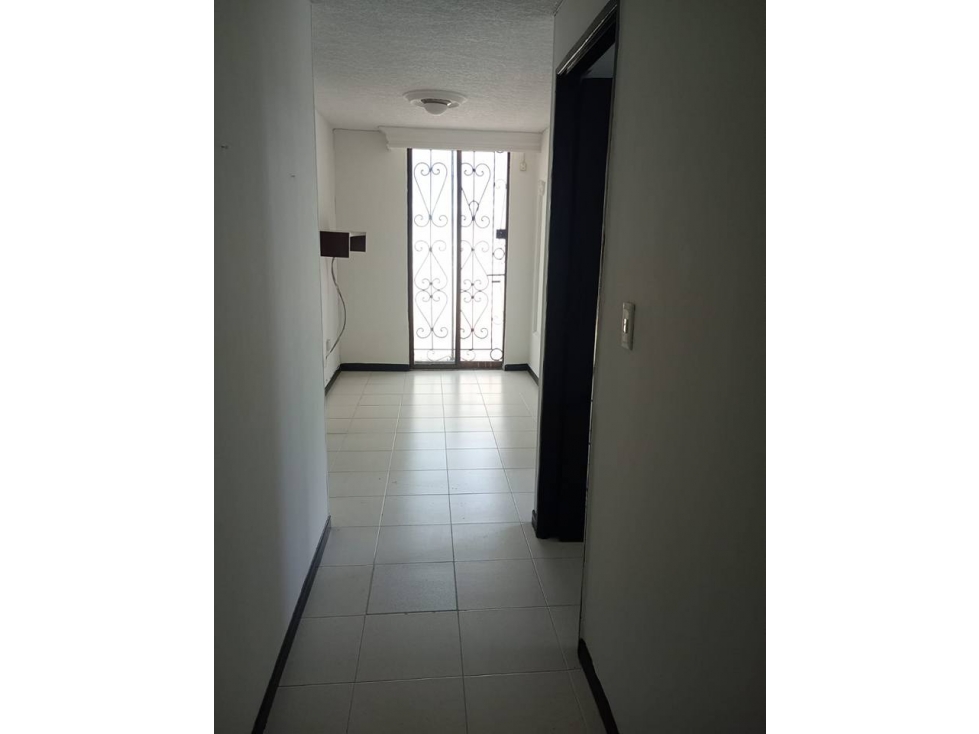 Venta Apartamento en Prados del Norte, Cali 3428. — foto 2