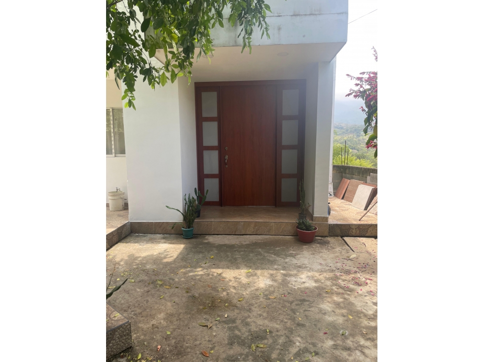 Venta Casa con Chalet en La Buitrera, Sur de Cali 2397. — foto 3