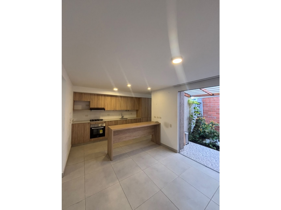 Venta Casa Condominio en Ciudad Country, Jamundí 4168. — foto 3