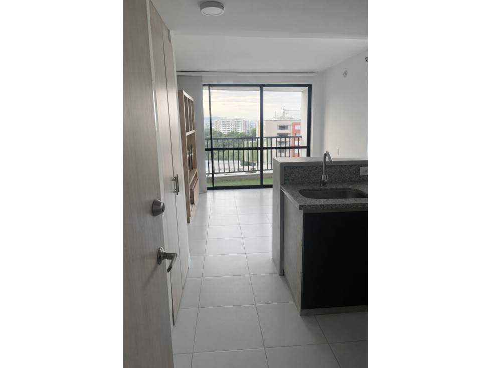 Venta Apartaestudio en La Flora, Norte de Cali 3803.