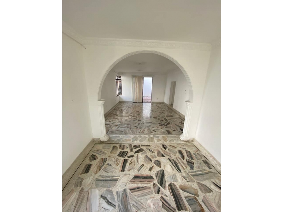 Venta Casa Condominio en Ciudad Jardín, Sur de Cali 4024. — foto 3