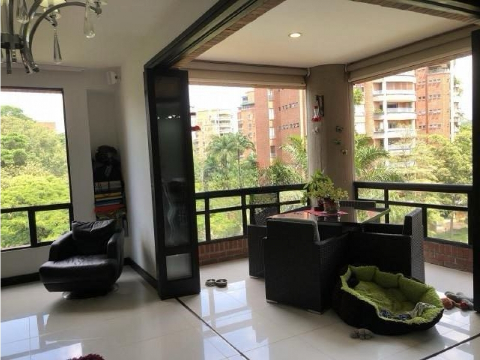 Venta Apartamento en Ciudad Jardín Sur de Cali 567.