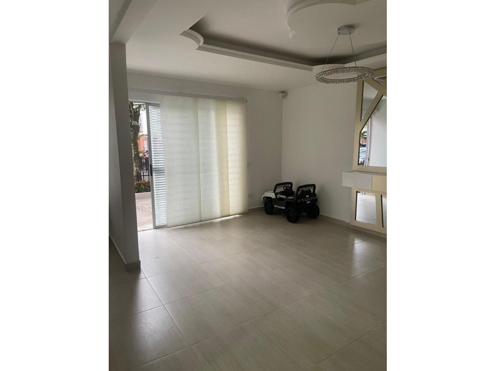 Venta Casa Condominio en La Hacienda, Sur de Cali 4160. — foto 2