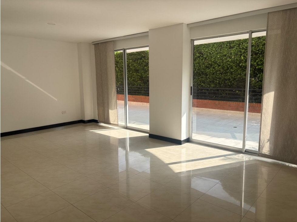 Venta Apartamento en Los Cristales, Oeste de Cali 4129.