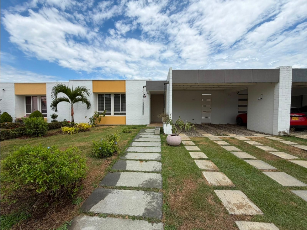 Venta Casa Condominio en El Castillo, Jamundí 4128.