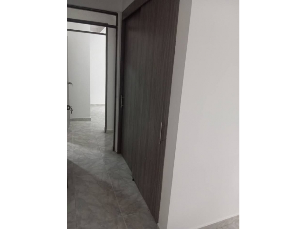 Venta Apartamento en Colseguros, Sur de Cali 4211. — foto 4