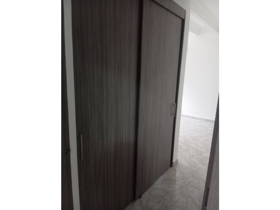 Venta Apartamento en Colseguros, Sur de Cali 4211. — foto 5