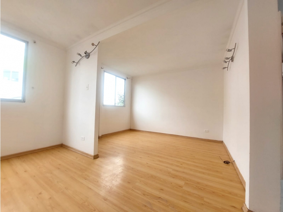 CASA EN VENTA SECTOR CALDERON (VEB) — foto 2