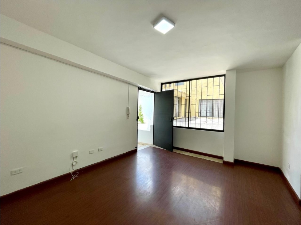 OFICINA EN ARRIENDO 168 M2 ISLA FLOREANA - JIPIJAPA (SZ) — foto 4