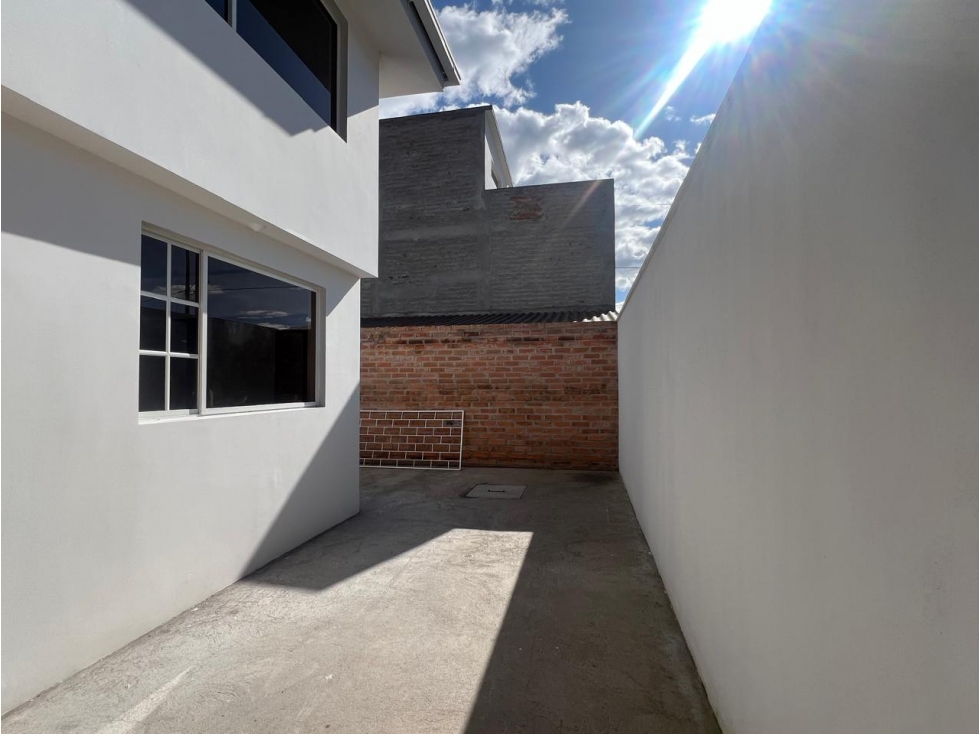 Casa nueva de Venta en Ibarra db - 5