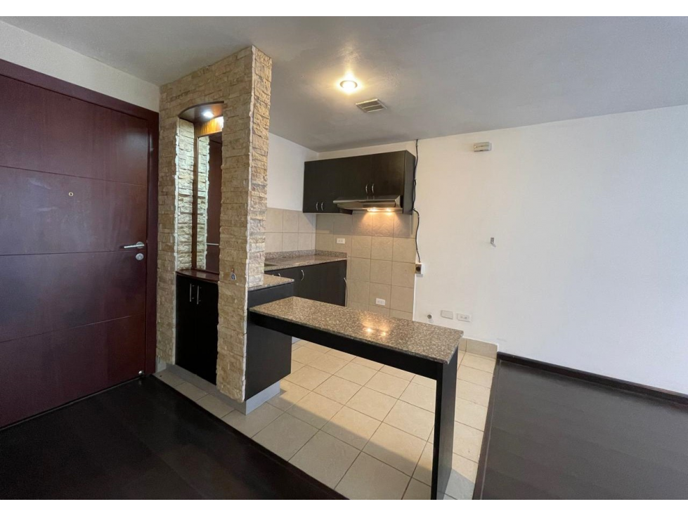 SUITE EN VENTA - LOS LAURELES MONTESERRIN (SZ) — foto 2