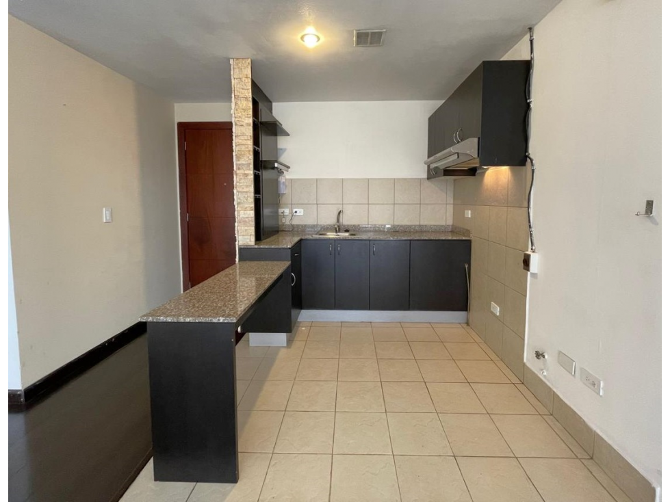 SUITE EN VENTA - LOS LAURELES MONTESERRIN (SZ) — foto 3