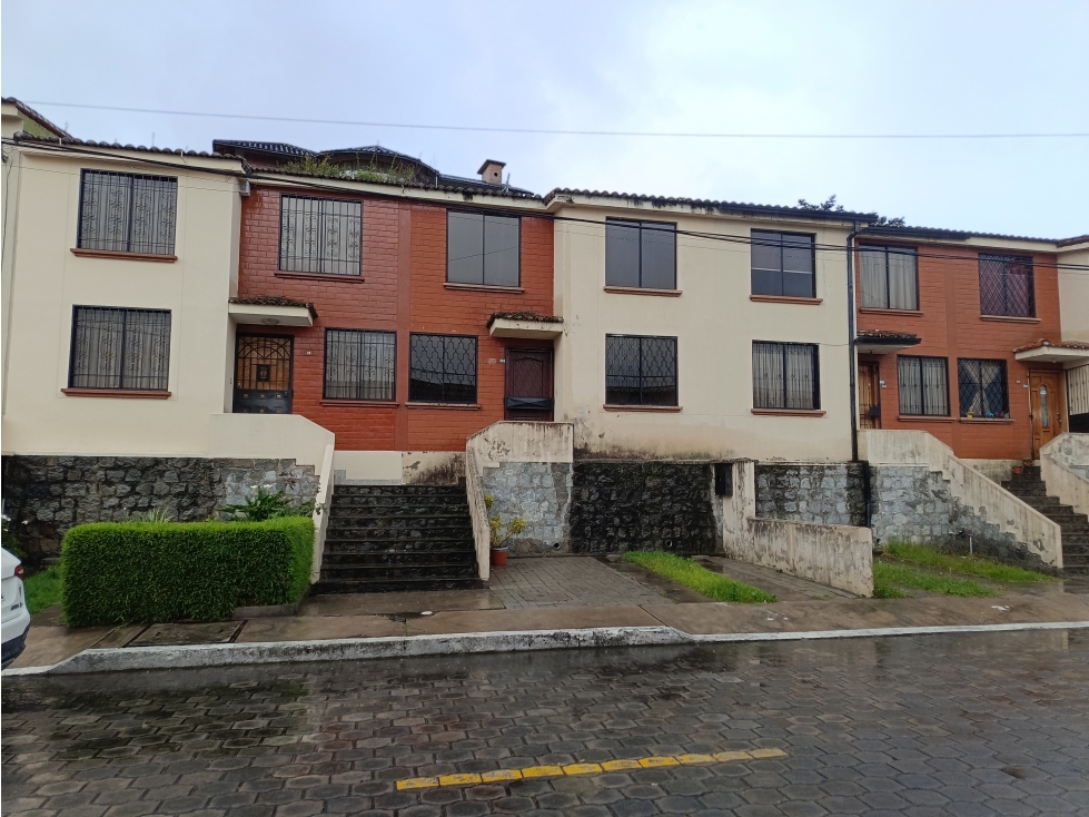 VENTA DE CASA EN EL VALLE DE LOS CHILLOS / SILPER - 1